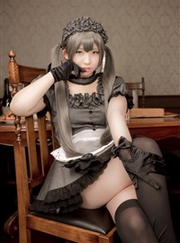 Rabbit play pictorial - black maid(32)